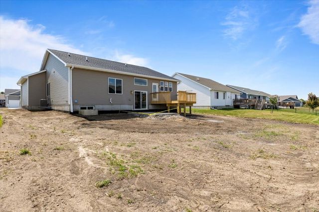 1322 NW 27th Street, Ankeny, IA 50023