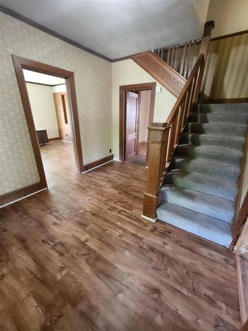 330 S Stewart Avenue, Big Rapids, MI 49307