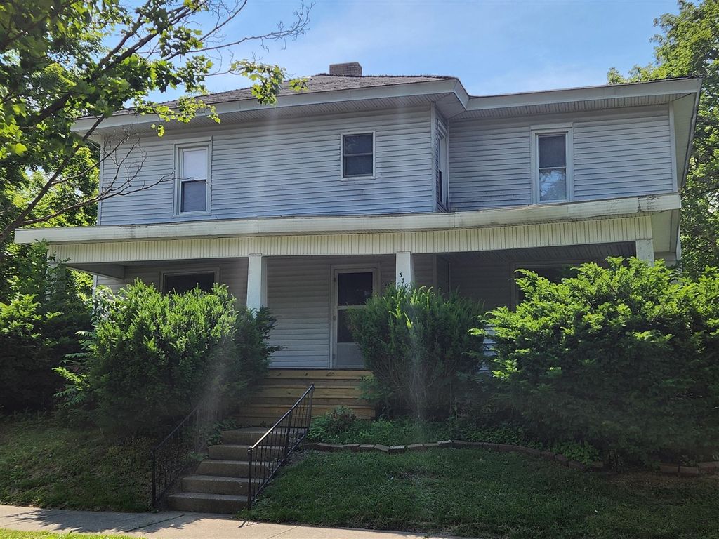 330 S Stewart Avenue, Big Rapids, MI 49307