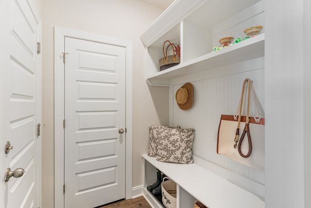 6415 Waymeet Drive, Spring Hill, TN 37174