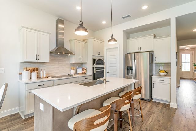 6415 Waymeet Drive, Spring Hill, TN 37174