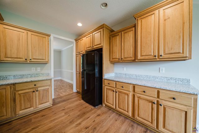 98 Head Road, Juliette, GA 31046