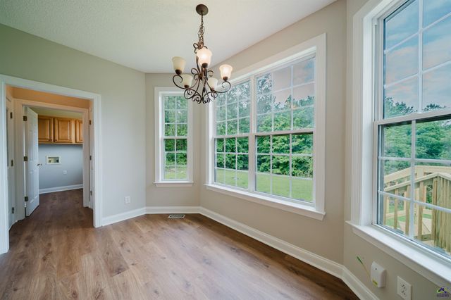 98 Head Road, Juliette, GA 31046
