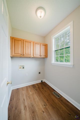 98 Head Road, Juliette, GA 31046