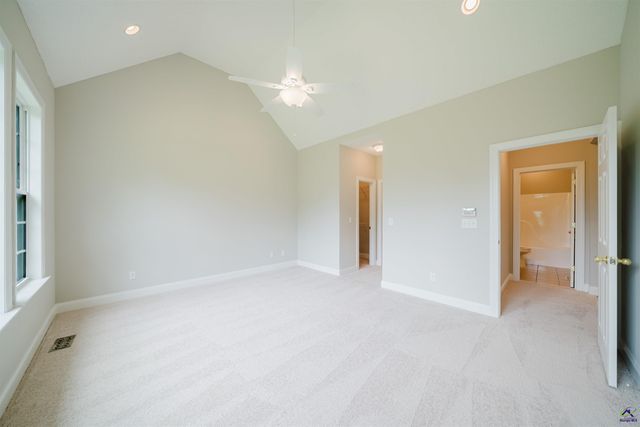 98 Head Road, Juliette, GA 31046