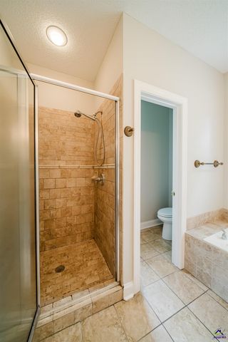 98 Head Road, Juliette, GA 31046