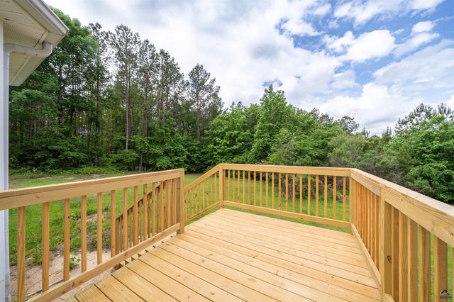 98 Head Road, Juliette, GA 31046