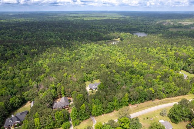 98 Head Road, Juliette, GA 31046