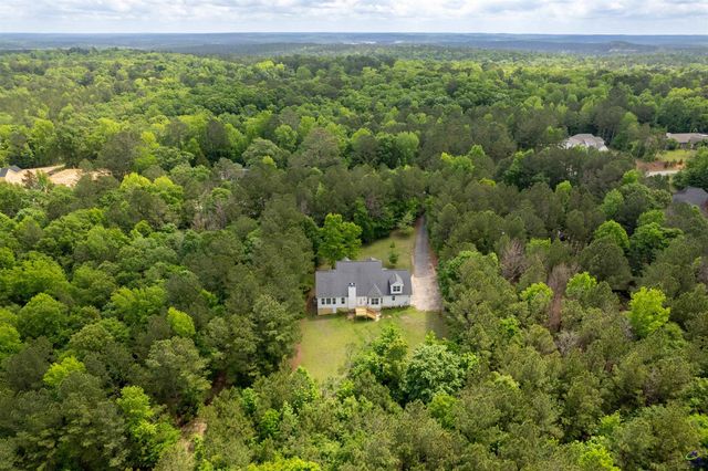 98 Head Road, Juliette, GA 31046