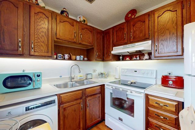 3 Lake Vista Trl Apt 203, Port St Lucie, FL 34952