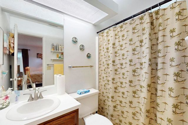 3 Lake Vista Trl Apt 203, Port St Lucie, FL 34952