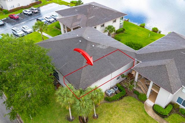 3 Lake Vista Trl Apt 203, Port St Lucie, FL 34952