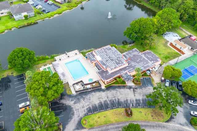 3 Lake Vista Trl Apt 203, Port St Lucie, FL 34952