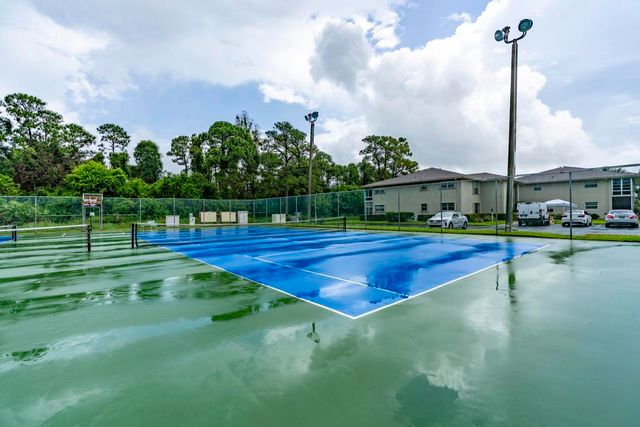 3 Lake Vista Trl Apt 203, Port St Lucie, FL 34952