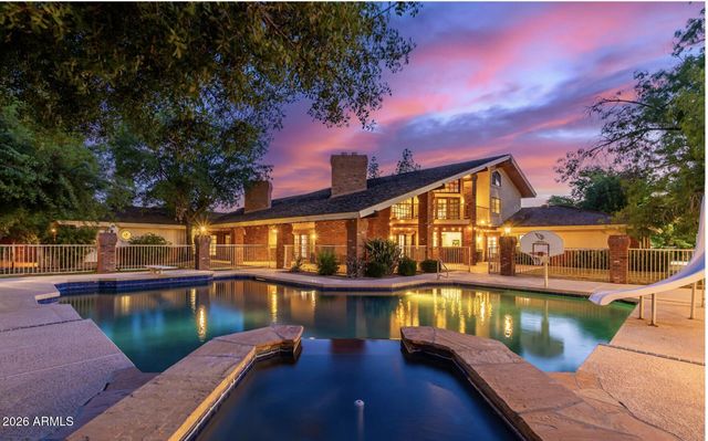 1020 E CAROLINE Lane, Tempe, AZ 85284