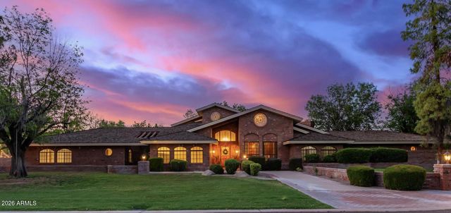 1020 E CAROLINE Lane, Tempe, AZ 85284