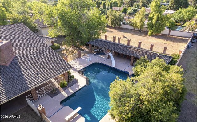 1020 E CAROLINE Lane, Tempe, AZ 85284