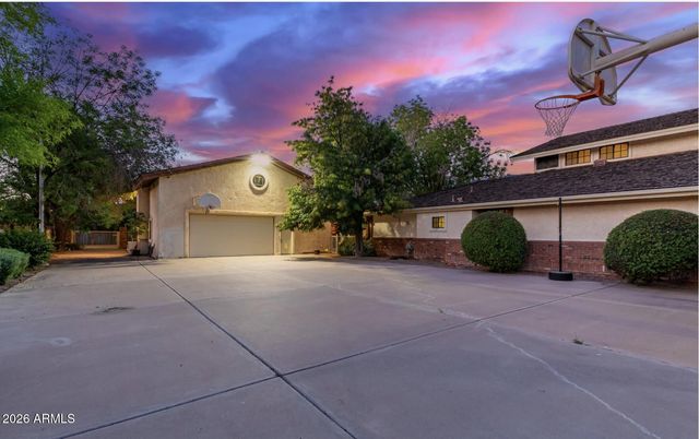 1020 E CAROLINE Lane, Tempe, AZ 85284