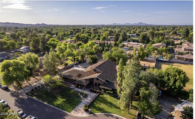 1020 E CAROLINE Lane, Tempe, AZ 85284