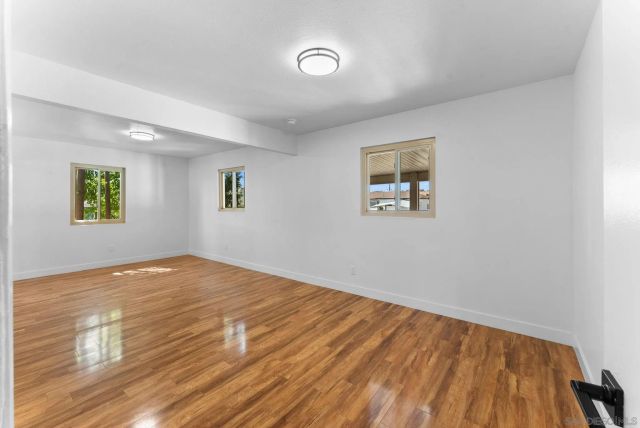 725 Peggy Dr, San Diego, CA 92114