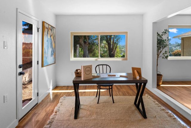 725 Peggy Dr, San Diego, CA 92114