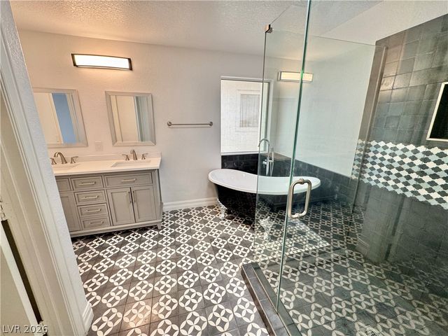 5412 Harmony Green Drive 202, Las Vegas, NV 89149