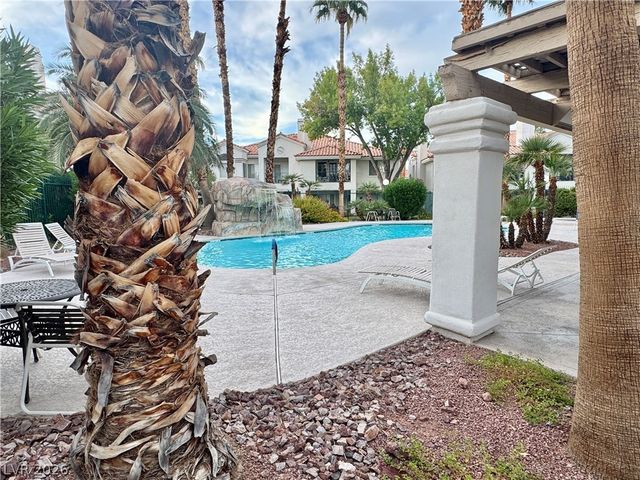 5412 Harmony Green Drive 202, Las Vegas, NV 89149