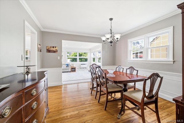 41 Hart Street, Lynbrook, NY 11563