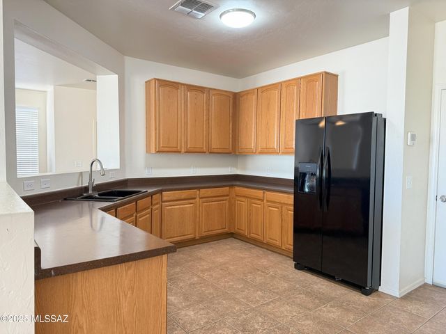 1345 S Woodbine Lane, Tucson, AZ 85746