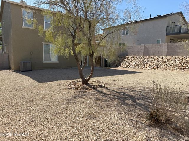 1345 S Woodbine Lane, Tucson, AZ 85746