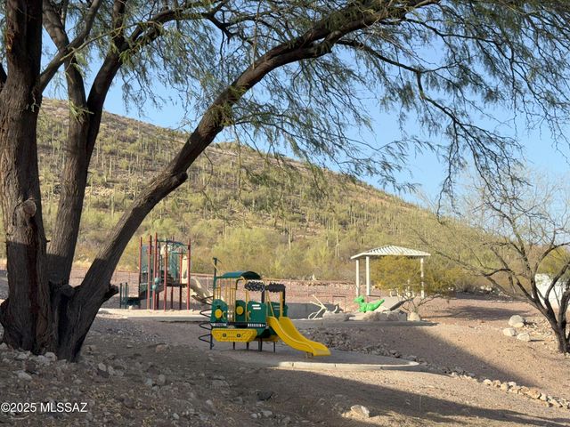 1345 S Woodbine Lane, Tucson, AZ 85746