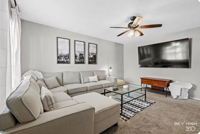 1500 Linwood Circle, Bentonville, AR 72712