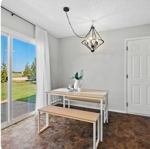 1500 Linwood Circle, Bentonville, AR 72712
