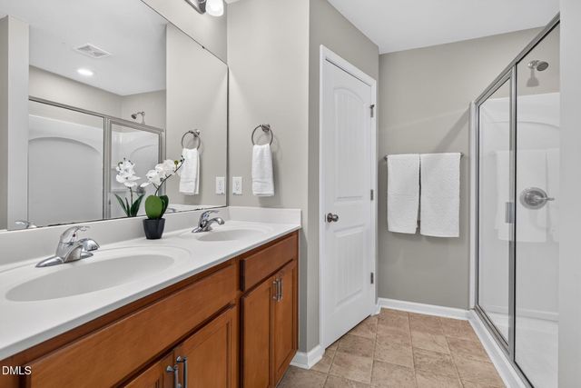 12 E Willow Trace Way, Clayton, NC 27527