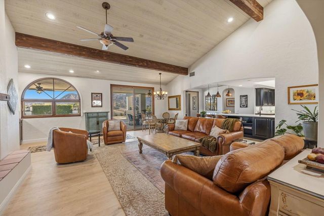 49180 Sunrose Lane, Palm Desert, CA 92260