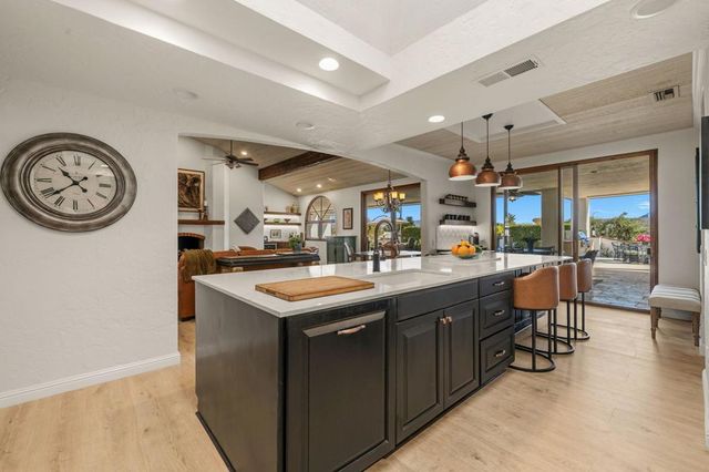 49180 Sunrose Lane, Palm Desert, CA 92260