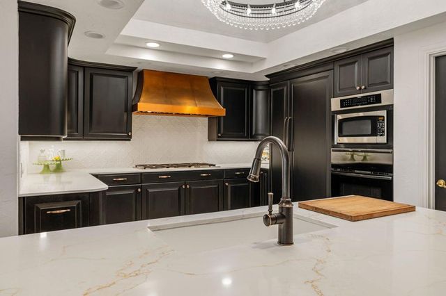 49180 Sunrose Lane, Palm Desert, CA 92260