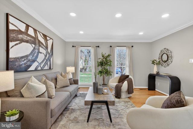 9623 SCOTCH HAVEN DR, Vienna, VA 22181