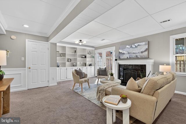 9623 SCOTCH HAVEN DR, Vienna, VA 22181