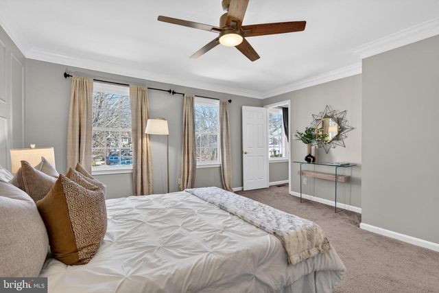 9623 SCOTCH HAVEN DR, Vienna, VA 22181