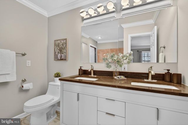 9623 SCOTCH HAVEN DR, Vienna, VA 22181