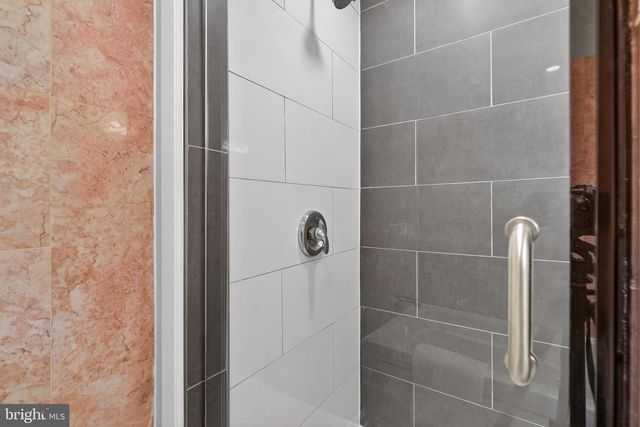 9623 SCOTCH HAVEN DR, Vienna, VA 22181