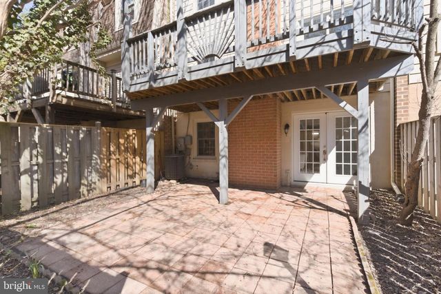 9623 SCOTCH HAVEN DR, Vienna, VA 22181