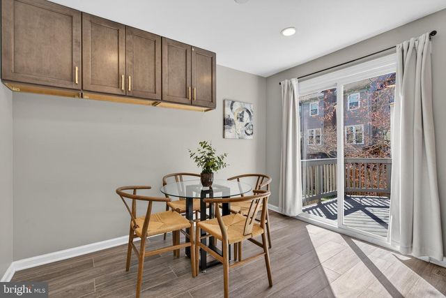 9623 SCOTCH HAVEN DR, Vienna, VA 22181