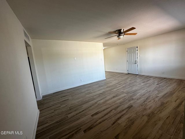 1405 PRAIRIE Drive, El Paso, TX 79925