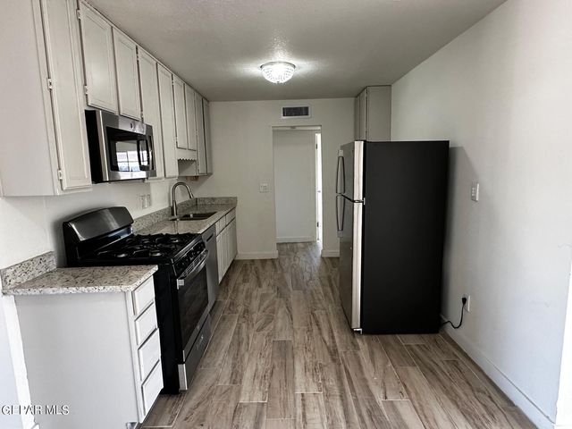 1405 PRAIRIE Drive, El Paso, TX 79925