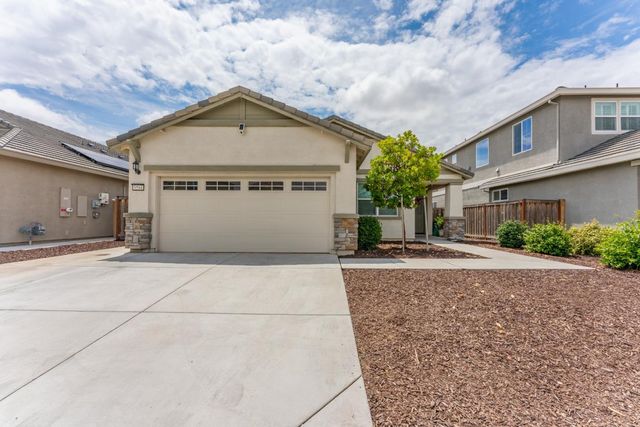 9584 Del Seis Drive, Sacramento, CA 95829