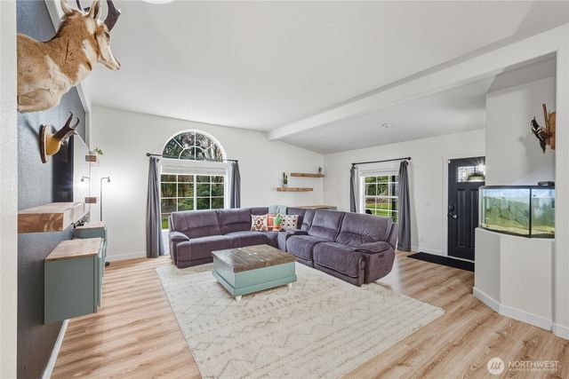 5875 Aldrich Road, Bellingham, WA 98226