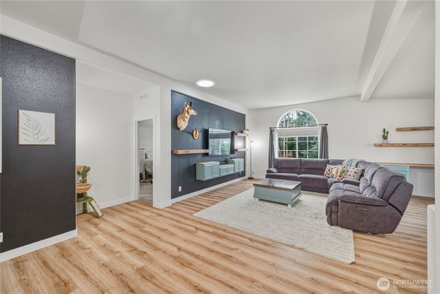 5875 Aldrich Road, Bellingham, WA 98226