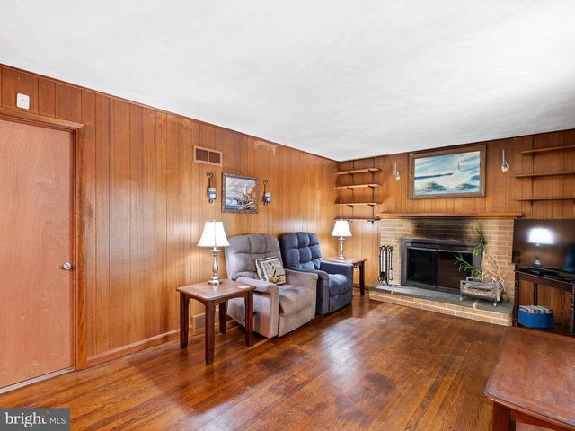 133 MARCELLA RD, Wilmington, DE 19803